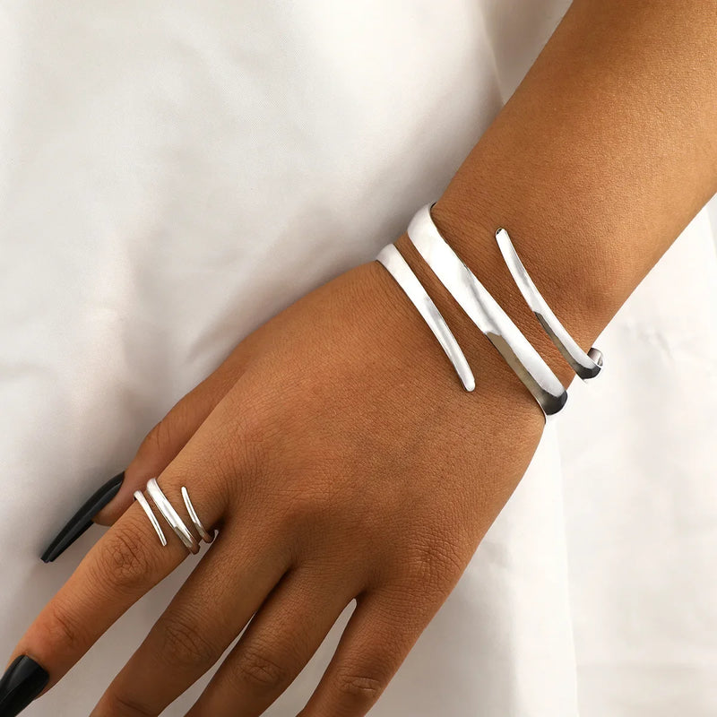 Conjunto Pulseira + Anel Minimalista