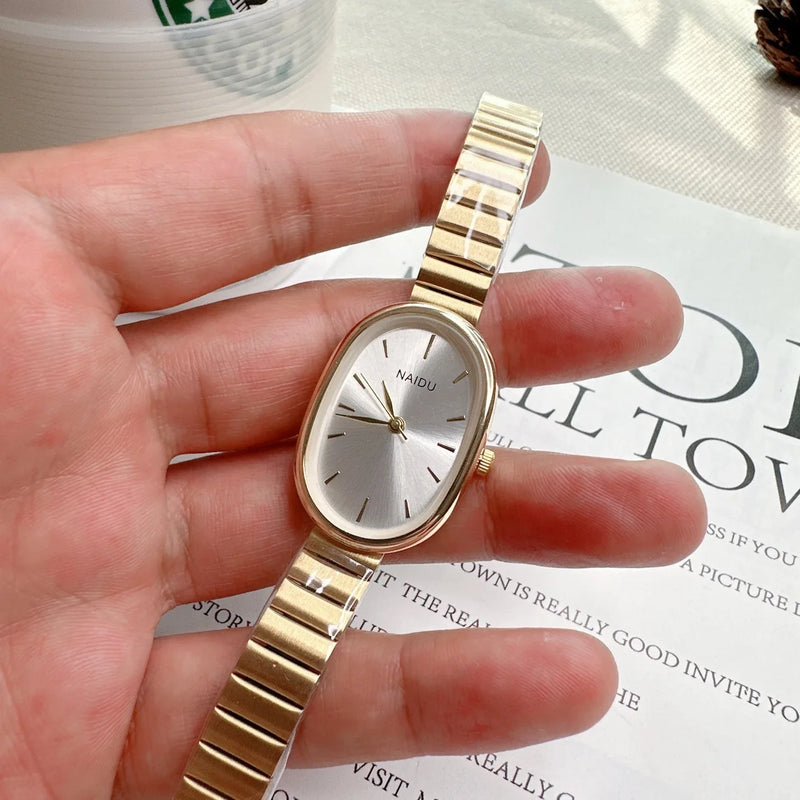 New Women's Watch Simple Chain oval dial Compact Korean Version Versatile Clothing Female Fashion Quartz Wristwatches