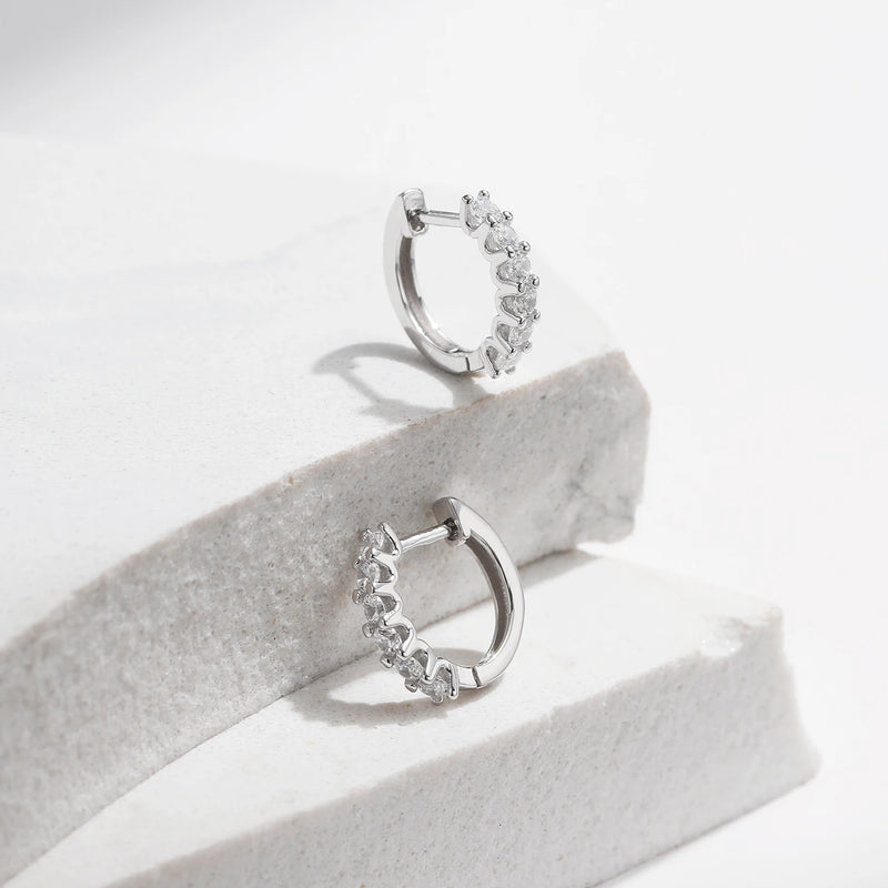 Brinco Feminino com Pedras de Zircônia